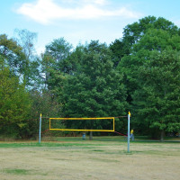 Auf Antrag der SPD Fraktion, erhielt Berg am Laim ein Volleyballnetz auf der Grünfläche an der Echardinger Straße